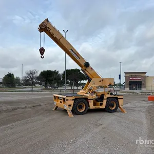 2015 Broderson IC2003H 15 ton 4x4x4 Carry Deck Crane (Inoperable)