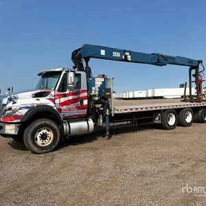 2013 International 7600 6x4 Boom Truck