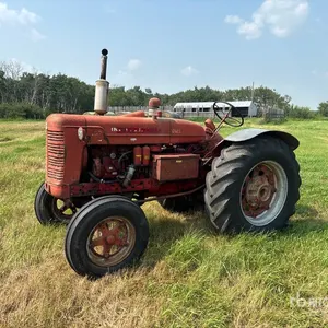 International Super WD6 2WD Tractor