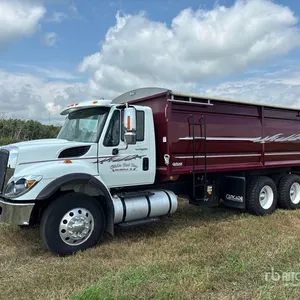 2014 International WorkStar 7400 6x4 Grain Truck