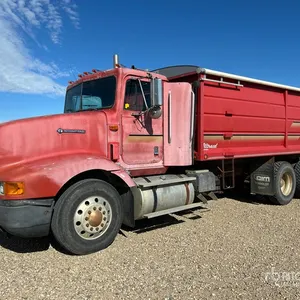 1997 International 9200 6x4 Grain Truck