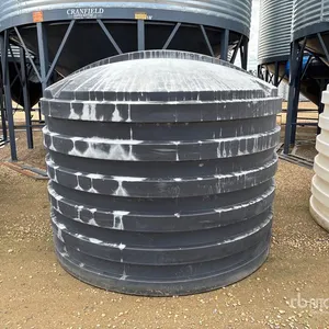 Hold-On 1200 gal Water Tank