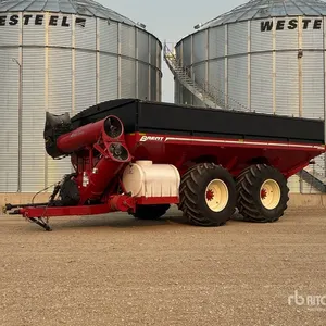 Brent 2096 2000 bu T/A Grain Cart