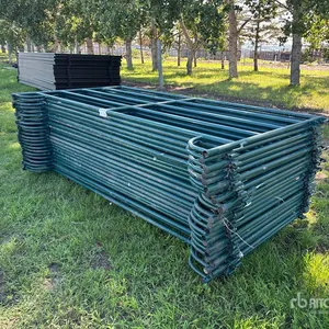 Quantity of (22) 9 ft Livestock Panel