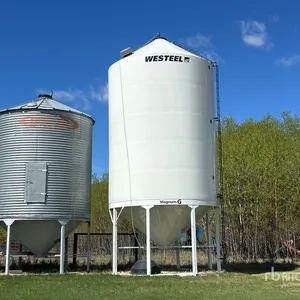 Westeel Magnum G +/- 4000 bu Smooth Wall Hopper Grain Bin