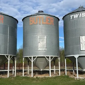 Butler +/- 2200 bu 4 Ring Hopper Grain Bin
