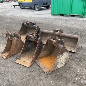Quantity of (5) 1500mm, 900mm, 600mm, 420mm & 300mm Excavator Bucket