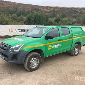 2018 Isuzu D-MAX 4x4 Van Truck