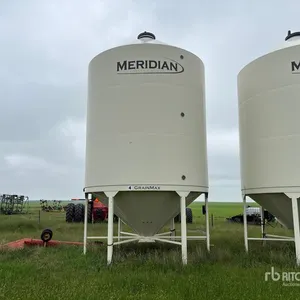 Meridian +/- 2300 bu Smooth Wall Hopper Grain Bin