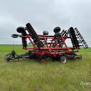 Farm King VT3375 25 ft Tandem Vertical Disc