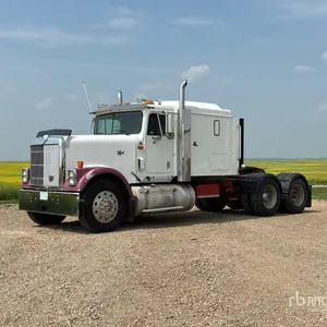 1999 International 9300 6x4 T/A Sleeper Truck Tractor