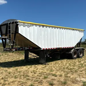2013 Doepker 30 ft T/A Pup Grain Trailer