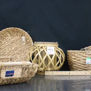 Wicker Baskets And Trays