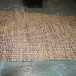 Area Rug By Threshold Company, Measures 5 x 7