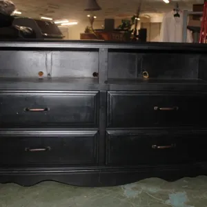 TV Stand Media Center, Measures 57 x 17 x 31