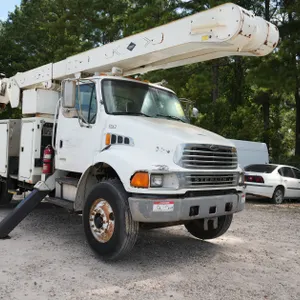 2007 Sterlin Acterra Bucket Truck