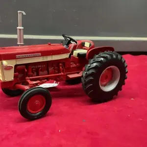 INTERNATIONAL 460 DIESEL UTIILITY TRACTOR