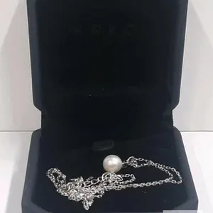 KRKC Pearl Pendant Necklace for Women, Stainless Steel, 8mm Freshwater Pearl Pendant New