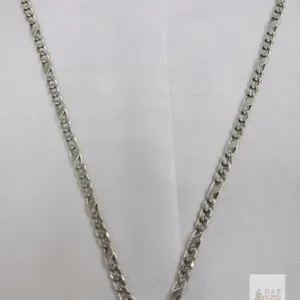 Vintage Sterling Silver Made in Italy Figaro Link Chain , Measures 20.5" long . Weights 24.3 grams