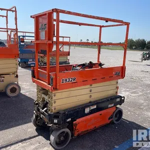 2018 JLG 1932R Electric Scissor Lift