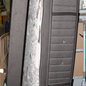 QUEEN BED. STEARNS FOSTER MATTRESS WITH