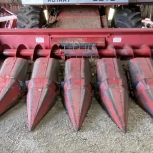 MF1163 6/30 Corn Head