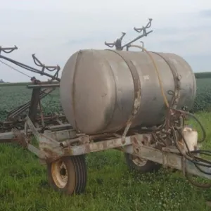 300 Gallon Stainless Steel Tank Trailer Sprayer