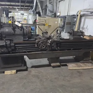 Engine Lathe With 4-Jaw Chuck