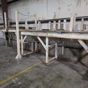 (2) Work Platforms With Chain Guardrails
