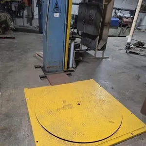 Stretch Wrapper With Turntable
