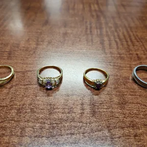 ASSORTED RINGS