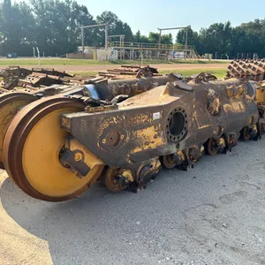 CAT D9T  TRACK ROLLER FRAMES
