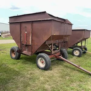 M & W Gravity Wagon
