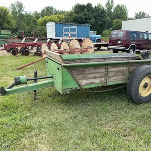 John Deere 34 Single Axle Manure Spreader, 540 PTO
