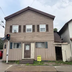 5261 E Seneca St, Town of Vernon - Village of Vernon