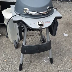 Char-Broil Patio Bistro Tru-Infrared electric patio grill. Features electric TRU-Infrared cooking system, lid-mounted temperature gauge, and front con