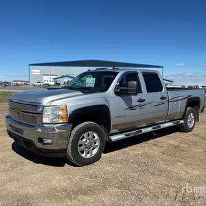 2013 Chevrolet Silverado 3500 LT 4x4 Crew Cab Pickup