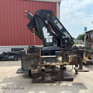 2005 Hiab 422 E-5 truck mounted crane