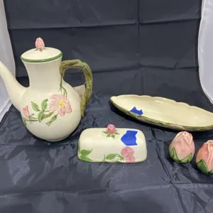 5 Pcs - Franciscan Pottery Salt/Petter