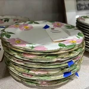 Franciscan Pottery - 12 Plates