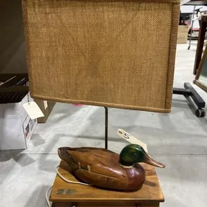 Wood Carved Duck Table Lamp w/Shade
