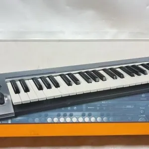 KeyRig 49 USB Keyboard in box