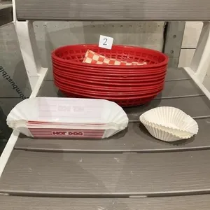 Food serving baskets (12) , hot dog holders (6)
