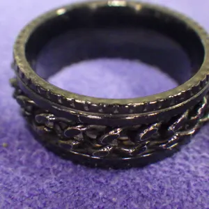 Spinner Ring (size 6.75)