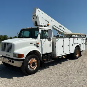 LIFT-ALL LATFB-50-2E 2001 INTERNATIONAL 4900 BUCKET TRUCK VIN: 1HTSDAAN11H389783