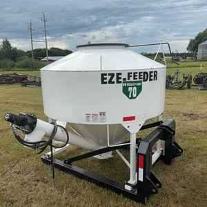 Eze - feeder 70 , mounted on 3pt hitch (GST 5% charged)