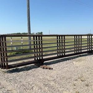 ID 4379 (4) 30' HD Free Standing Panels