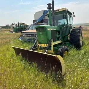 John Deere 4520 Tractor