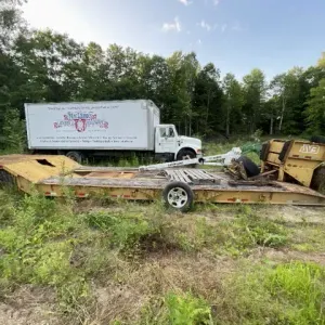 1985 Eager Beaver Low Boy Heavy Equipment Trailer