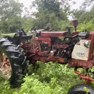1960 Farmall 504 Tractor